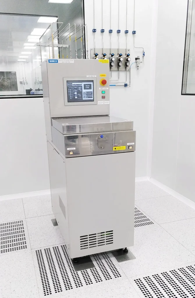 Samco RIE Etching System RIE-10NR at ICFO Nanofabrication Lab