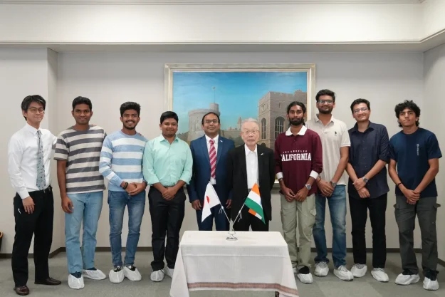 Indian Students from Kyoto University's KU-STAR Program Commemorative Photo at Samco with CEO & Founder Osamu Tsuji