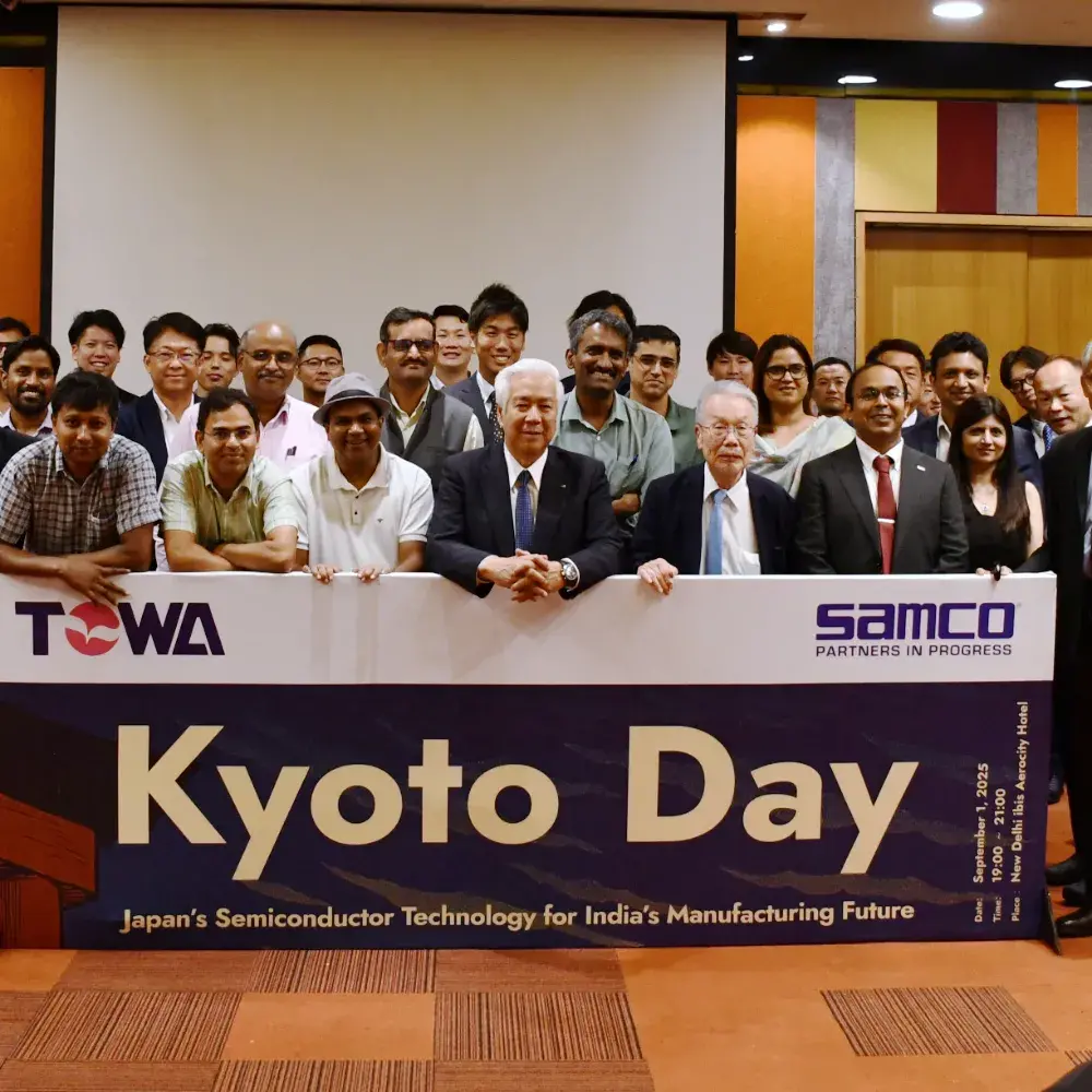 Group photo of participants at Kyoto Day seminar in New Delhi on September 1, 2025. TOWA Chairman Hirokazu Okada (middle left) and Samco Chairman Osamu Tsuji (middle right) stand with staff, lecturers, and attendees behind a banner reading 'Kyoto Day: Japan’s Semiconductor Technology for India’s Manufacturing Future.'