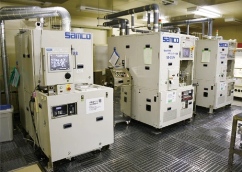 From left: First unit of Bosch process-compatible silicon deep etching system “RIE-800iPB” Chlorine gas-based ICP etching system “RIE-101iPH” Fluorine gas-based ICP etching system “RIE-101iPH”
